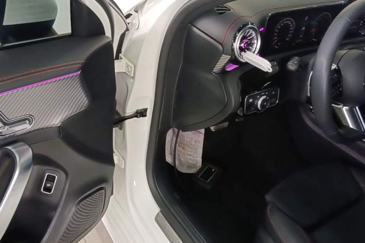 Used Mercedes-Benz A-Class 2023 A 200 L Fashion Model Driver Seat