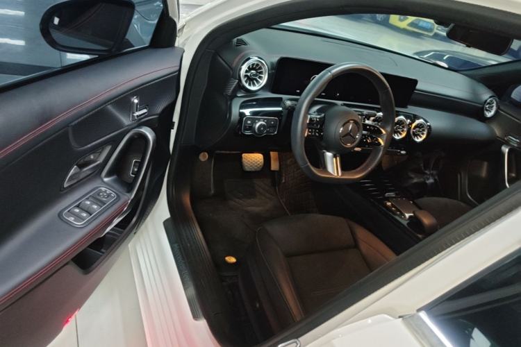 Used Mercedes-Benz A-Class 2023 A 200 L Fashion Model Driver Seat