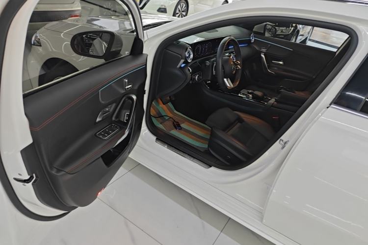 Used Mercedes-Benz A-Class 2023 A 200 L Fashion Model Driver Seat