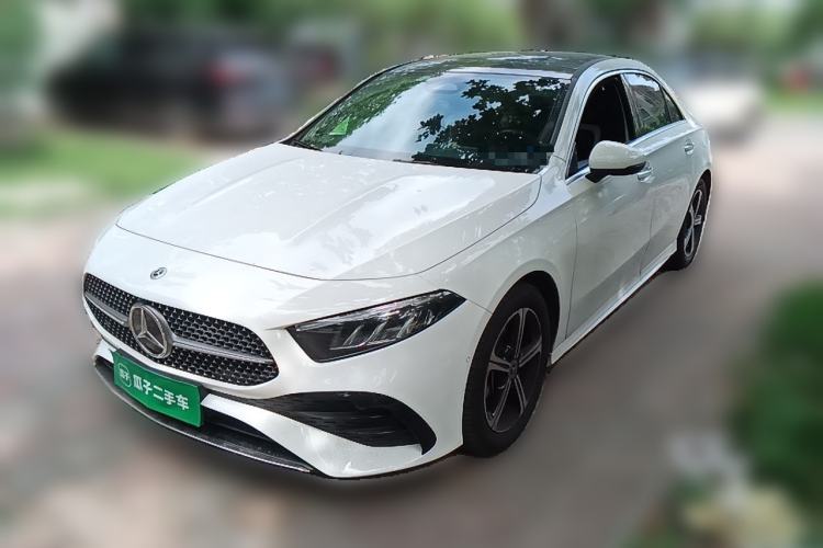 Used Mercedes-Benz A-Class 2023 A 200 L Fashion Model Guazi used car, China used car export, Used car for sale, Used Mercedes-Benz cars, Cheapest cars for sale