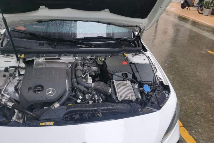 Used Mercedes-Benz A-Class 2023 A 200 L Fashion Model Engine Bay Left