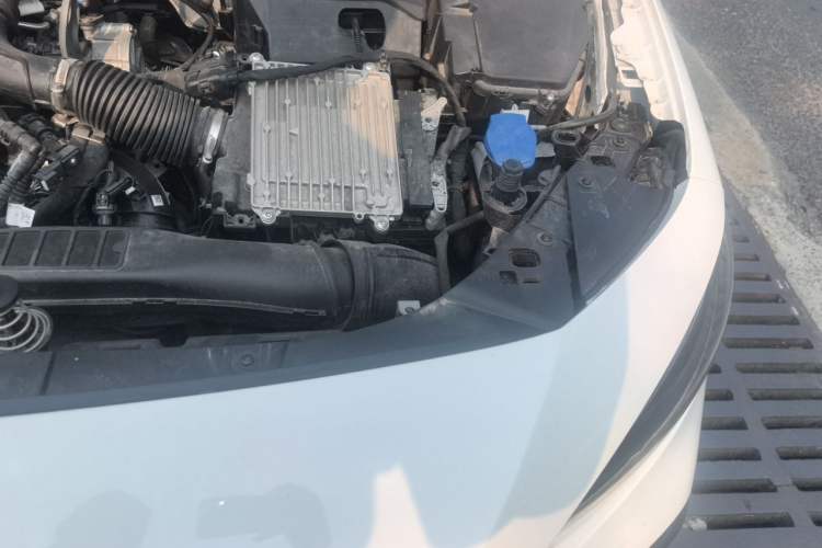 Used Mercedes-Benz A-Class 2023 A 200 L Fashion Model Engine Bay Left