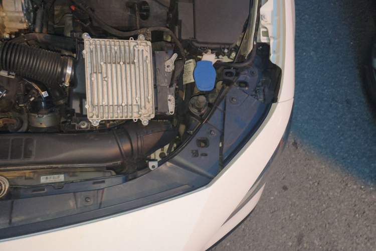 Used Mercedes-Benz A-Class 2023 A 200 L Fashion Model Engine Bay Left