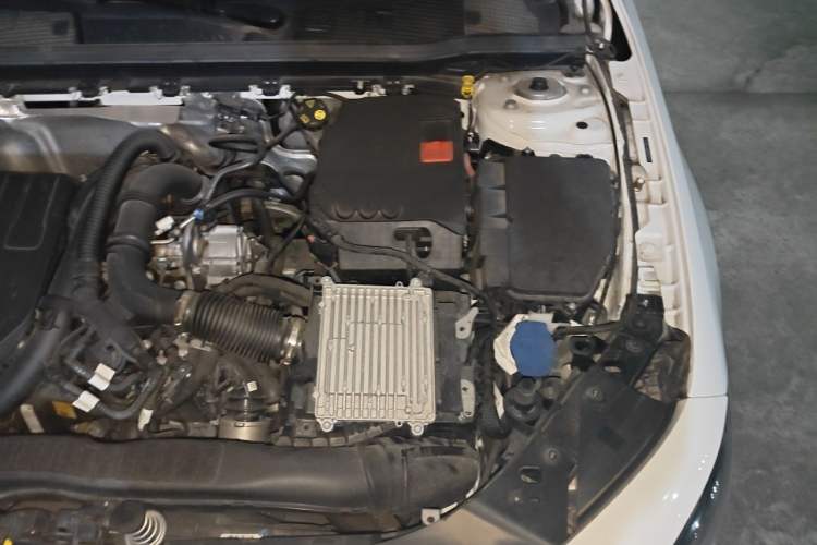 Used Mercedes-Benz A-Class 2023 A 200 L Fashion Model Engine Bay Left