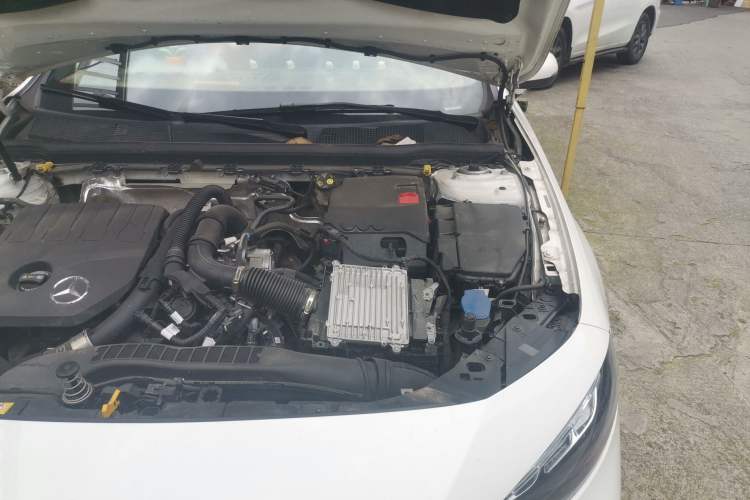Used Mercedes-Benz A-Class 2023 A 200 L Fashion Model Engine Bay Left