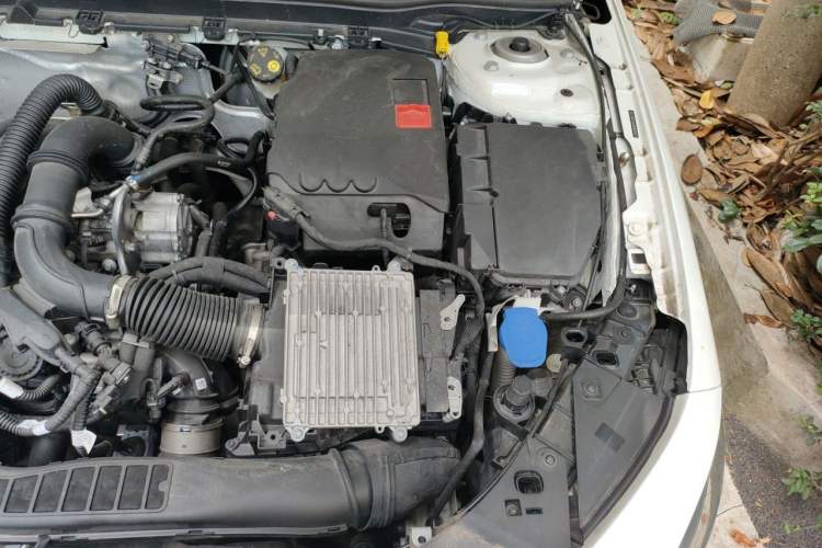 Used Mercedes-Benz A-Class 2023 A 200 L Fashion Model Engine Bay Left