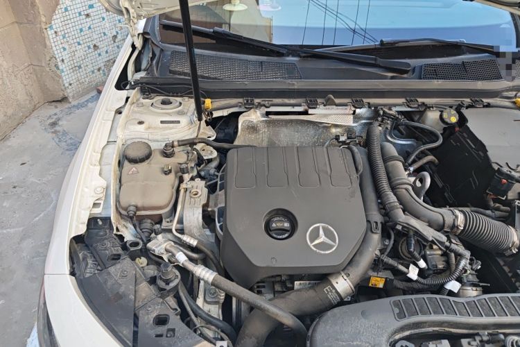 Used Mercedes-Benz A-Class 2023 A 200 L Fashion Model Engine Bay Right