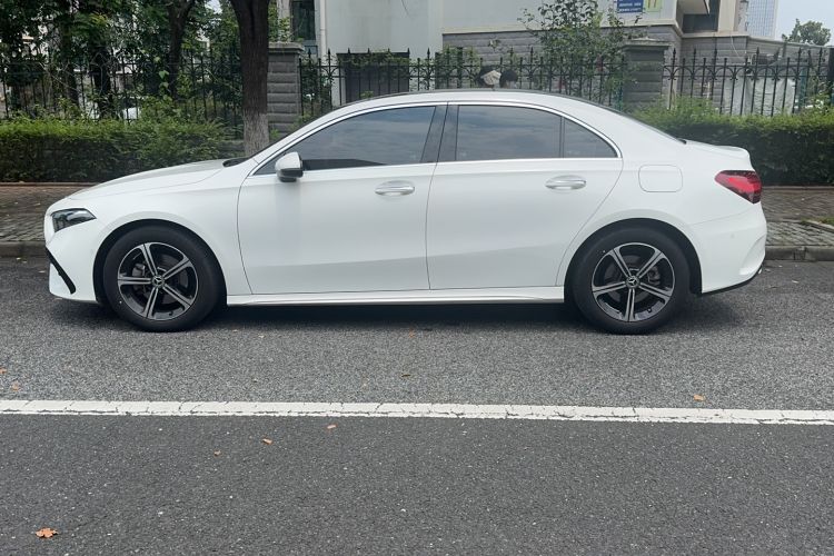 Used Mercedes-Benz A-Class 2023 A 200 L Fashion Model Exterior 1