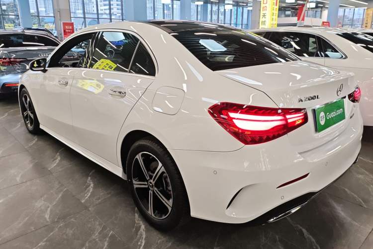 Used Mercedes-Benz A-Class 2023 A 200 L Fashion Model Exterior 2