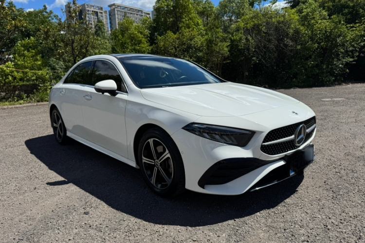 Used Mercedes-Benz A-Class 2023 A 200 L Fashion Model Exterior 2