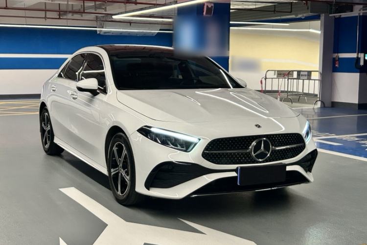 Used Mercedes-Benz A-Class 2023 A 200 L Fashion Model Exterior 2