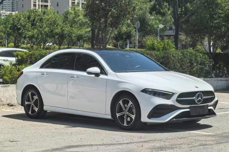 Used Mercedes-Benz A-Class 2023 A 200 L Fashion Model Exterior 2