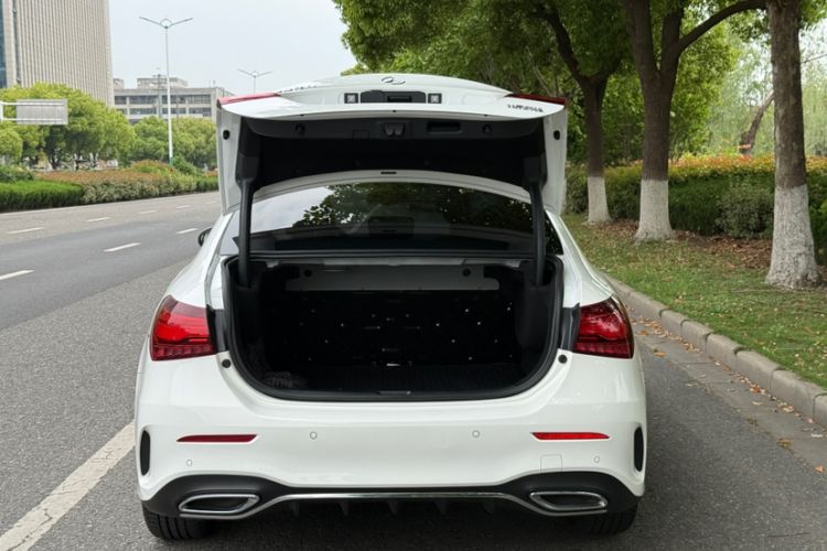 Used Mercedes-Benz A-Class 2023 A 200 L Fashion Model Exterior 2