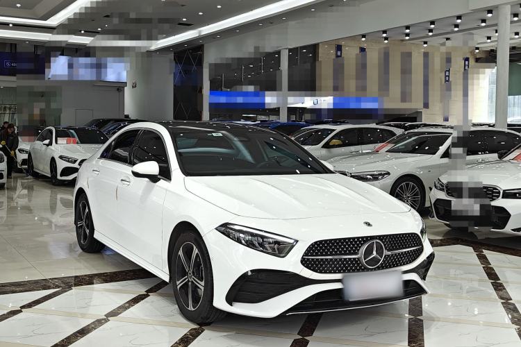 Used Mercedes-Benz A-Class 2023 A 200 L Fashion Model Exterior 3