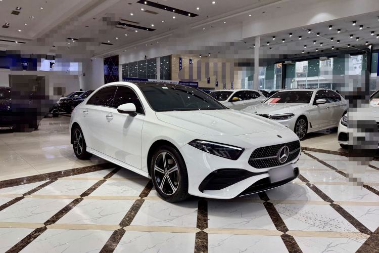 Used Mercedes-Benz A-Class 2023 A 200 L Fashion Model Exterior 3