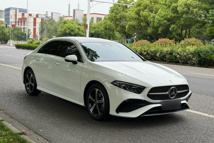 Used Mercedes-Benz A-Class 2023 A 200 L Fashion Model Exterior 3
