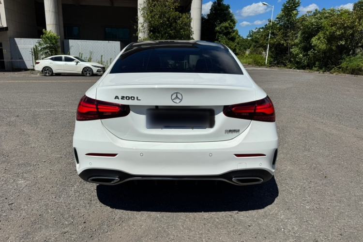 Used Mercedes-Benz A-Class 2023 A 200 L Fashion Model Exterior 4