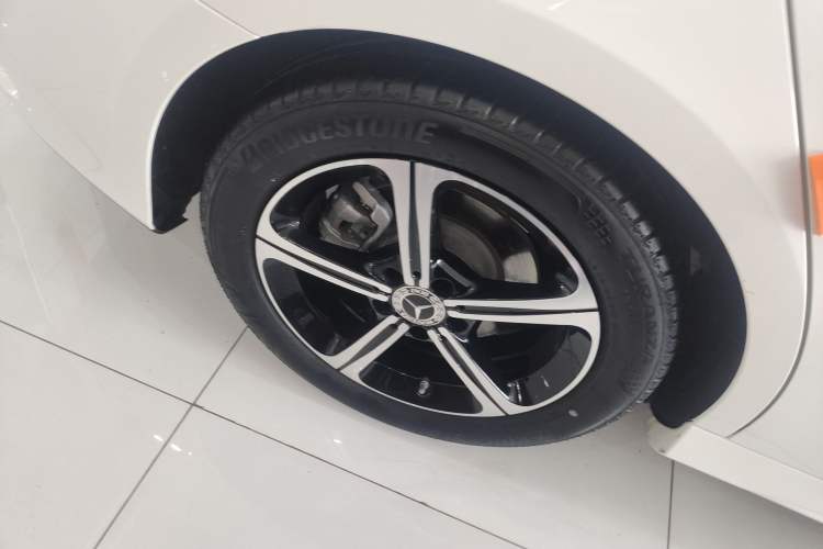 Used Mercedes-Benz A-Class 2023 A 200 L Fashion Model Exterior 5