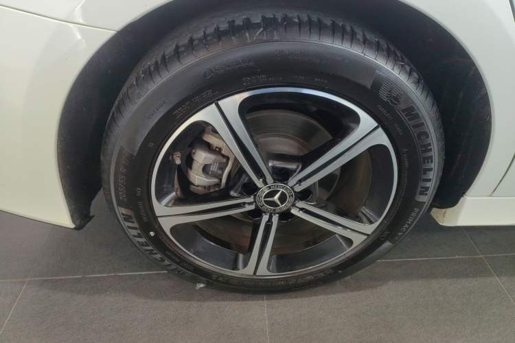 Used Mercedes-Benz A-Class 2023 A 200 L Fashion Model Exterior 5