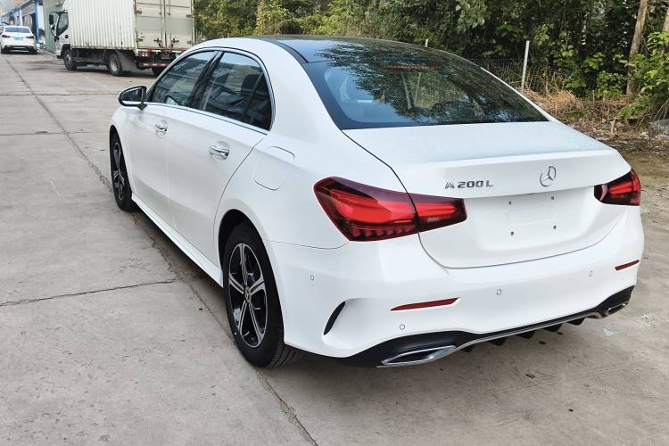 Used Mercedes-Benz A-Class 2023 A 200 L Fashion Model Exterior 5