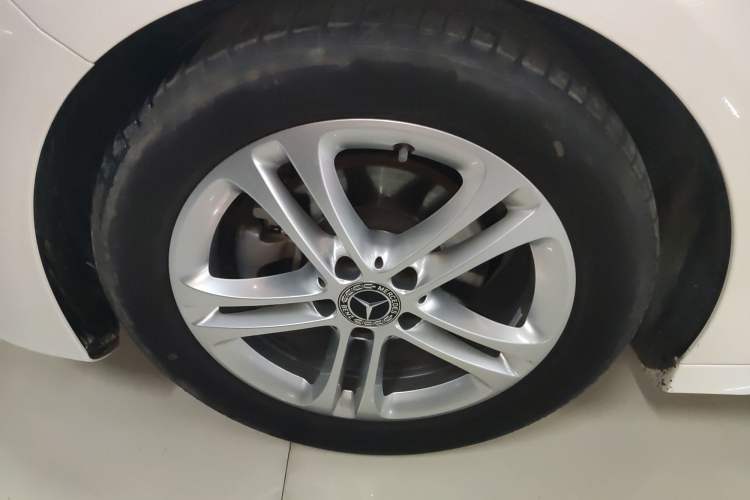 Used Mercedes-Benz A-Class 2023 A 180 L Exterior 7