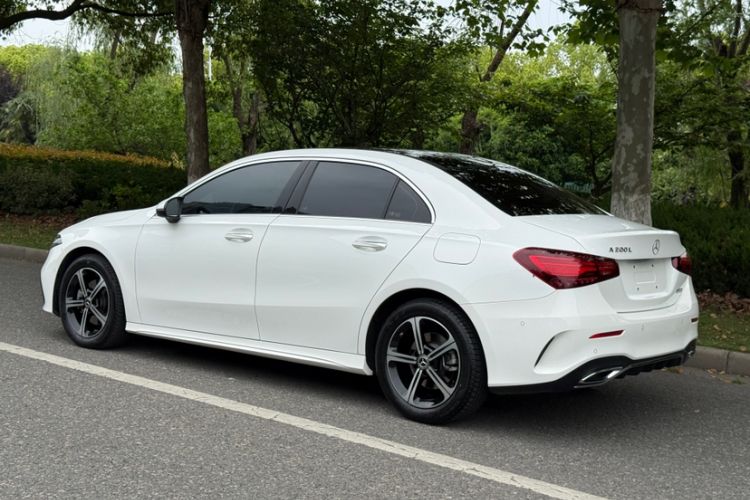 Used Mercedes-Benz A-Class 2023 A 200 L Fashion Model Exterior 9