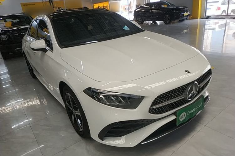 Used Mercedes-Benz A-Class 2023 A 200 L Fashion Model Front Right 45 Deg