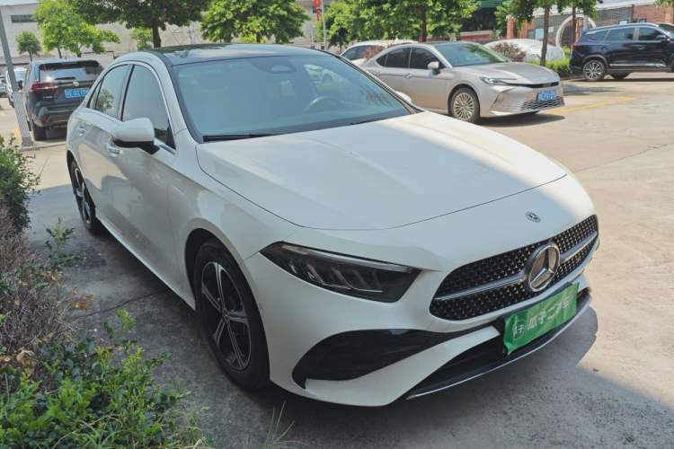 Used Mercedes-Benz A-Class 2023 A 200 L Fashion Model Front Right 45 Deg