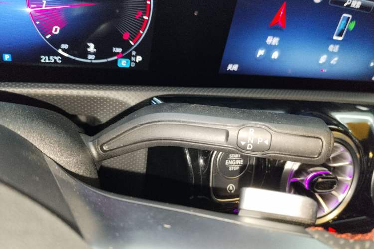 Used Mercedes-Benz A-Class 2023 A 200 L Fashion Model Gear Lever