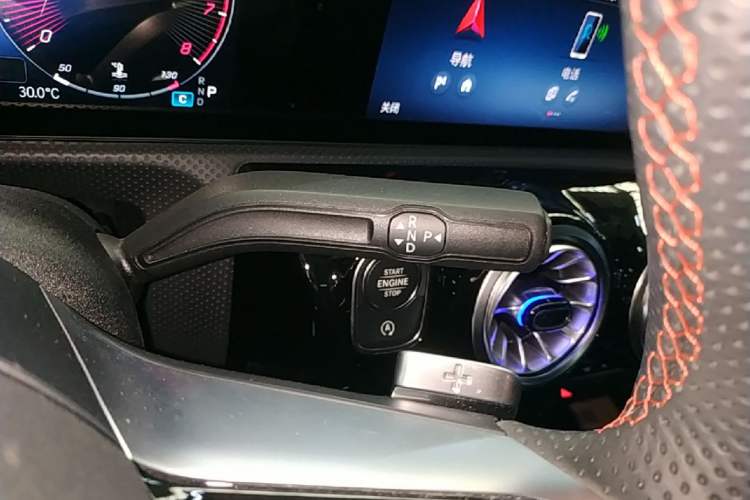 Used Mercedes-Benz A-Class 2023 A 200 L Fashion Model Gear Lever