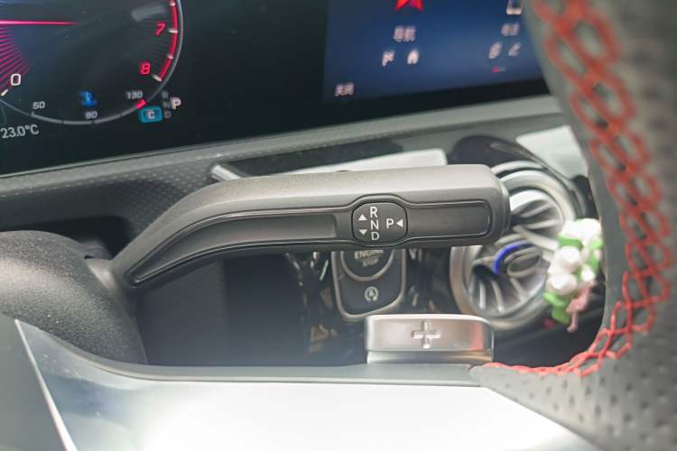 Used Mercedes-Benz A-Class 2023 A 200 L Fashion Model Gear Lever