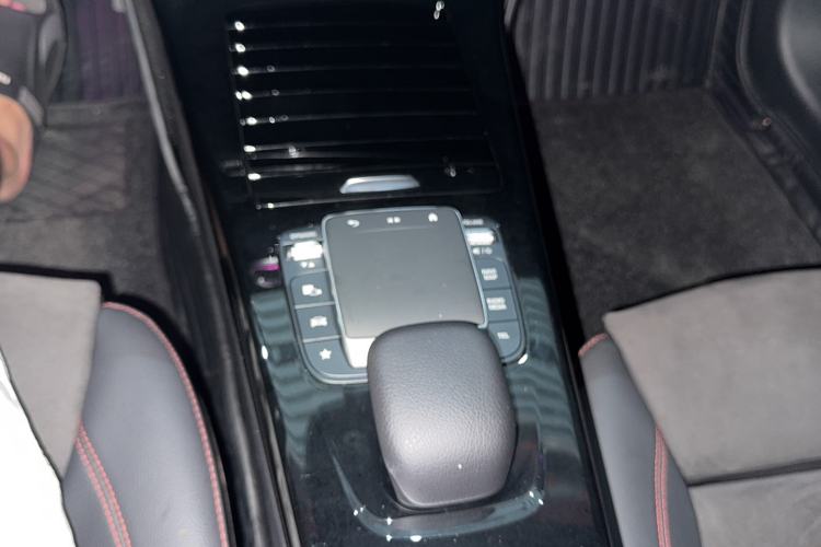 Used Mercedes-Benz A-Class 2023 A 200 L Fashion Model Gear Lever
