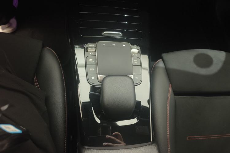 Used Mercedes-Benz A-Class 2023 A 200 L Fashion Model Gear Lever