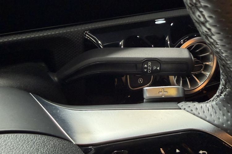 Used Mercedes-Benz A-Class 2023 A 200 L Fashion Model Gear Lever