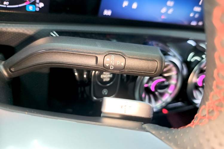 Used Mercedes-Benz A-Class 2023 A 200 L Fashion Model Gear Lever