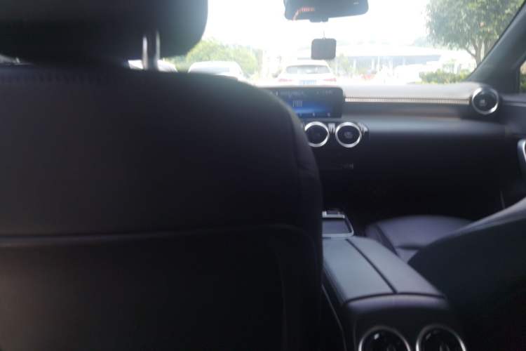 Used Mercedes-Benz A-Class 2023 A 180 L Headliner