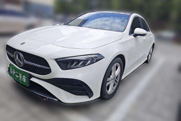 Used Mercedes-Benz A-Class 2023 A 180 L Guazi used car, China used car export, Used car for sale, Used cars, Cheapest cars for sale