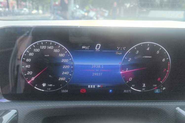 Used Mercedes-Benz A-Class 2023 A 200 L Fashion Model Instrument Cluster