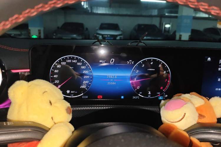 Used Mercedes-Benz A-Class 2023 A 200 L Fashion Model Instrument Cluster