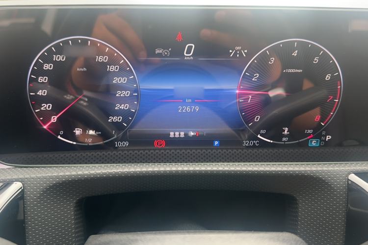 Used Mercedes-Benz A-Class 2023 A 200 L Fashion Model Instrument Cluster