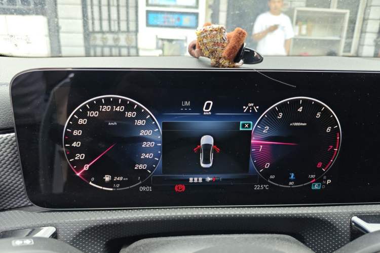 Used Mercedes-Benz A-Class 2023 A 180 L Instrument Cluster