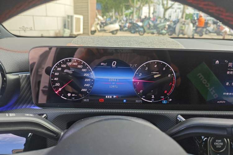 Used Mercedes-Benz A-Class 2023 A 200 L Fashion Model Instrument Cluster