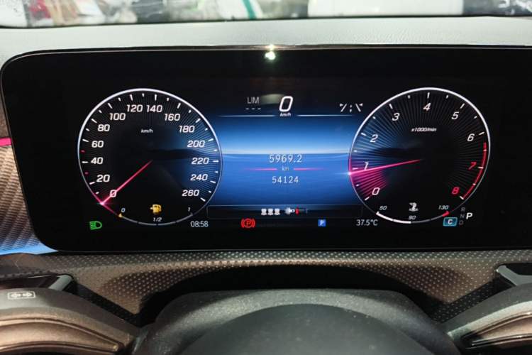 Used Mercedes-Benz A-Class 2023 A 200 L Fashion Model Instrument Cluster