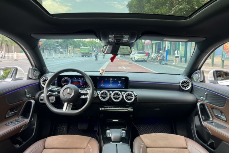 Used Mercedes-Benz A-Class 2023 A 200 L Fashion Model Interior 1