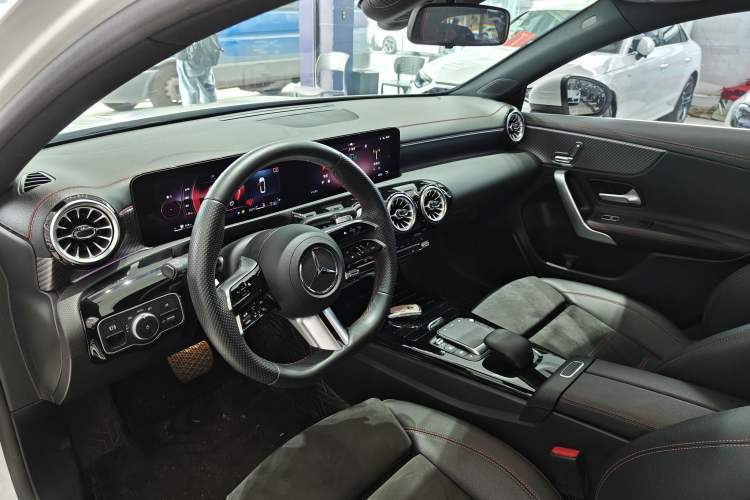 Used Mercedes-Benz A-Class 2023 A 200 L Fashion Model Interior 10
