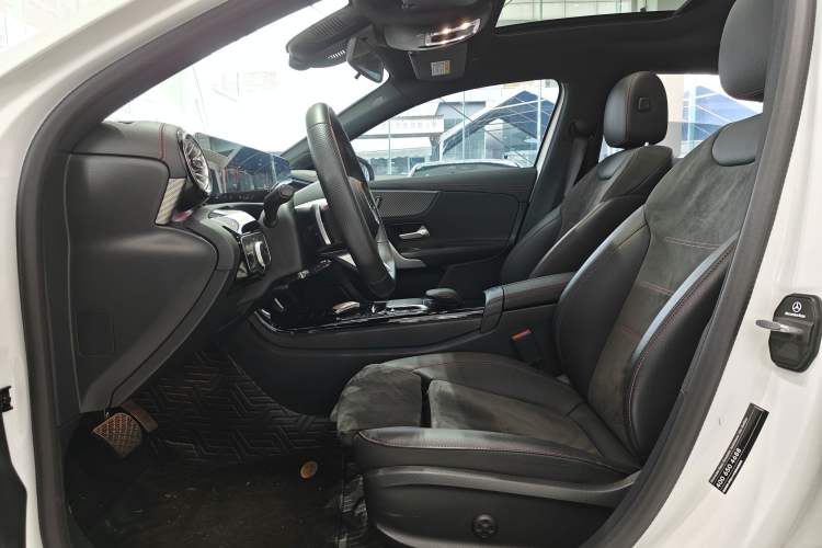 Used Mercedes-Benz A-Class 2023 A 200 L Fashion Model Interior 11