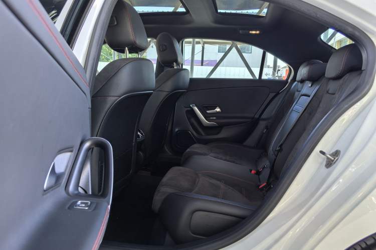 Used Mercedes-Benz A-Class 2023 A 200 L Fashion Model Interior 2