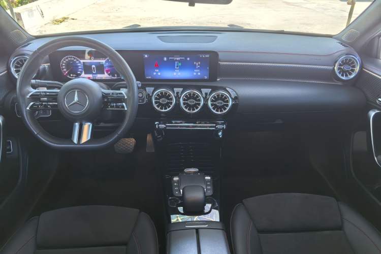 Used Mercedes-Benz A-Class 2023 A 200 L Fashion Model Interior 3