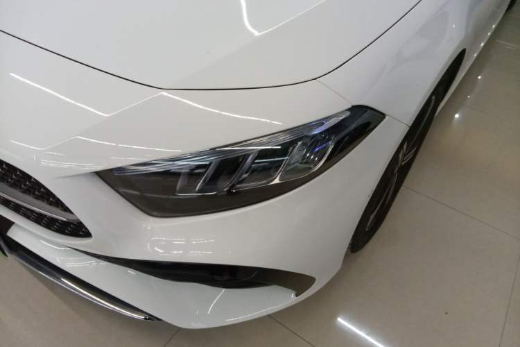 Used Mercedes-Benz A-Class 2023 A 200 L Fashion Model Left Front Headlight