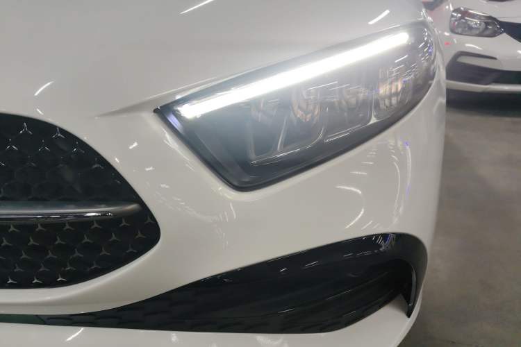 Used Mercedes-Benz A-Class 2023 A 200 L Fashion Model Left Front Headlight